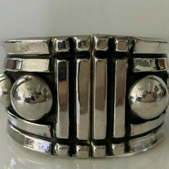 Seed & Sage Handmade Genuine Sterling Silver Chunky Beaded Hinge Bracelet - Picture 5 of 14